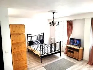 Neptun Victoriei Central Studio Ploiești - Ploeştiori Eforie