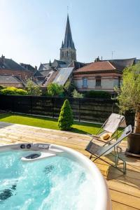 Maisons de vacances Le Loft : Gite avec spa a Marle : photos des chambres