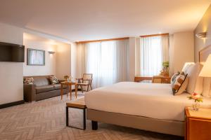 Hotels Les Jardins Du Marais : Suite Junior Exécutive