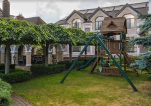 Villa with pool and garden