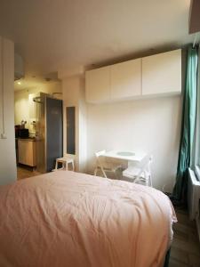 Appartements Cozy Studio*Near Paris*Ideal Couple : photos des chambres