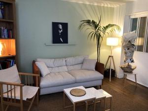 Appartements F2 cosy central I Rueil-Malmaison I La BonBonniere 92500 : photos des chambres