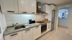 Olivos Sea View Apartment