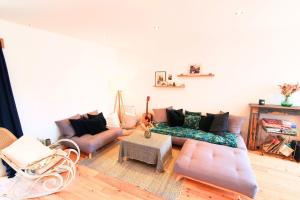 Maisons de vacances Nice nest with garden in the city center : photos des chambres