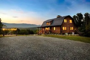 Riverside Rose Cabin: Luxe*LogCabin*MtnView*Sleeps12*Secluded*Shenandoah - Sperryville