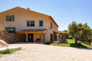 Villas Villa les Tarentes : pool and sea view : photos des chambres