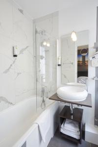 Hotels Logis hotel Jardin de Villiers : photos des chambres