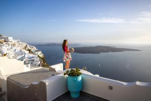 Remvi Suites Santorini Greece