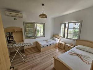 Golem Beach Villa