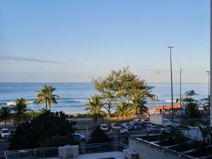 Apartamento em frente à praia, com vista mar e ao lado do Wndsor