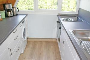 Zeltdachhaus mit W_LAN in Strandna