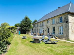 Villas Domaine du Panorama - gite 14 personnes (jacuzzi) : photos des chambres