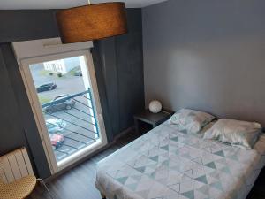 Rouen : Vue panoramique sur la seine avec parking