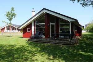 Resort 1 Beach House B 146