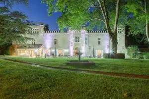 Domaine Du Val De Cèze - 塞兹河畔巴尼奥勒