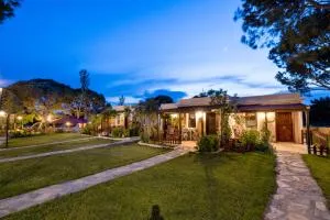 Aral Tatil Ciftligi - Geyikli