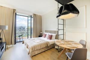 AboutArtApartments - By the river