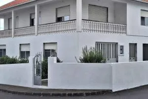 Cantinho das Japoneiras - Велаш