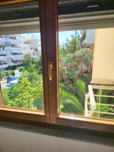 Luxe Apartment in Central Glyfada