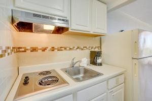 Ocean-View Jersey Shore Condo Walk to Beach!