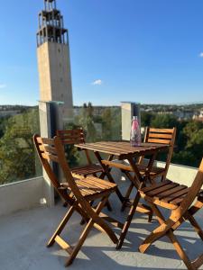 Luxury Penthouse with Giga Terrace in Buda Center