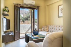 Theoxenia Kasos Luxury Apartments