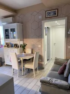 Grazioso bilocale a Bagnoli Matthias House - Bagnoli