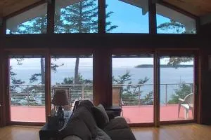 Reed Shore Cottage - Brooklin