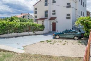 Apartments by the sea Podstrana, Split - 15963