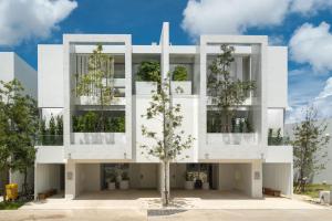 Exquisite Pool Residence A19: Aesthetics and Luxury Combined