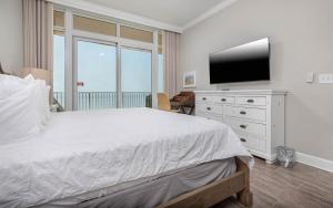 Phoenix Gulf Tower 1503 condo