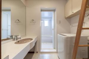 Media Complex Building