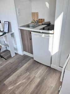 Appartements Le petit midi - Parking - Metro - Fibre - Canal : photos des chambres