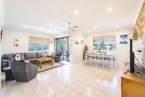 2 10 Krait Close - Only 350mtrs to the Boat Ramp and Wifi