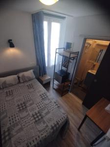 Hotels HOTEL SAVOY : photos des chambres