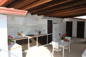 Villa Nàmali just 100 meters from the sea !!!