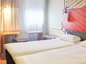 Hotels Hotel ibis Dijon Centre Clemenceau : photos des chambres