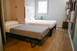 Hotels Ibis budget Dijon Centre Clemenceau : photos des chambres