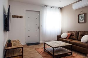 Appartements Le Vintage- Gare/centre, tout equipe, refait a neuf, climatisation : photos des chambres