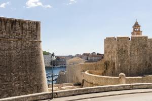 Studios Loncarica 