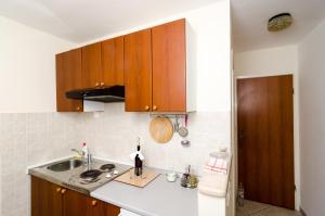 Studios Loncarica 