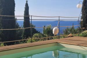 Nouveau ! pleine nature et vue mer au Lavandou