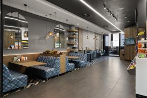 Illovo Central Apartments