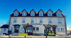 Hotels Logis Relais des Monedieres : photos des chambres