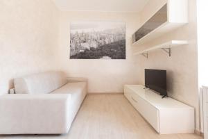 EasyTopStay - Zara Bright Flat