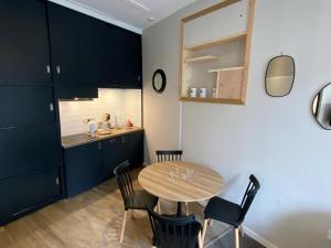Appartements La Villa Beaupeyrat - Apparthotels de charme dans batisse de caractere a 400m du coeur de ville de Limoges : photos des chambres