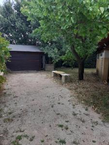 Sejours a la campagne petit studio avec terrasse a la campagne : photos des chambres