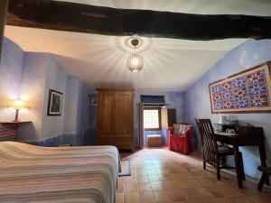 Hotels Mas Lo Faix : photos des chambres