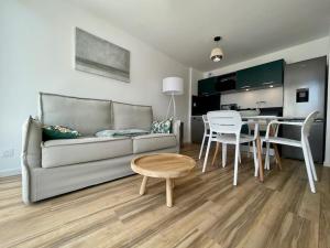 PGH N14 - 200m de la Plage avec Parking Privé