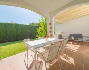 Casa Adosada Esquinera Urbanización Piscina Comunitaria